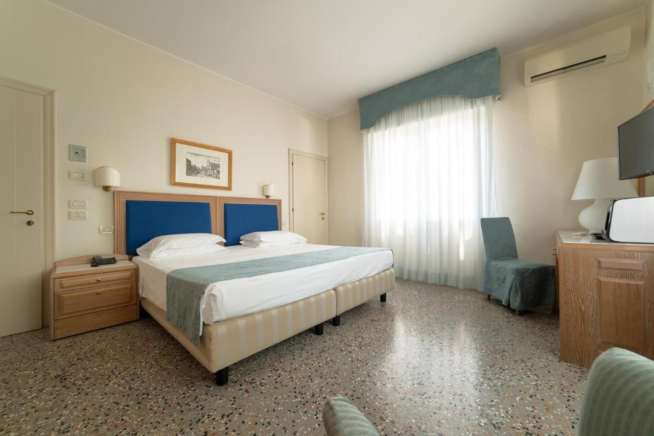 Hotel La Dependance By Casa Bianca Lido di Jesolo Zewnętrze zdjęcie
