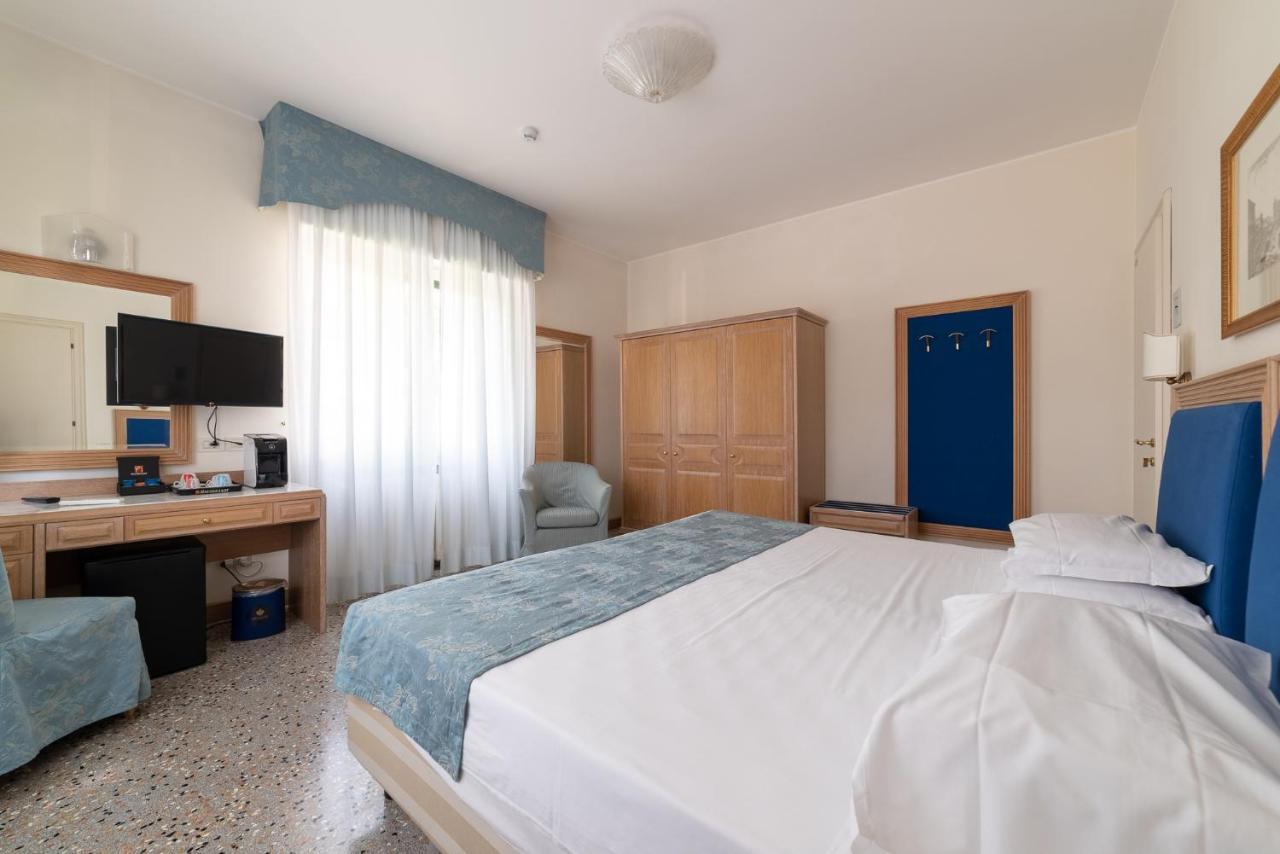 Hotel La Dependance By Casa Bianca Lido di Jesolo Zewnętrze zdjęcie