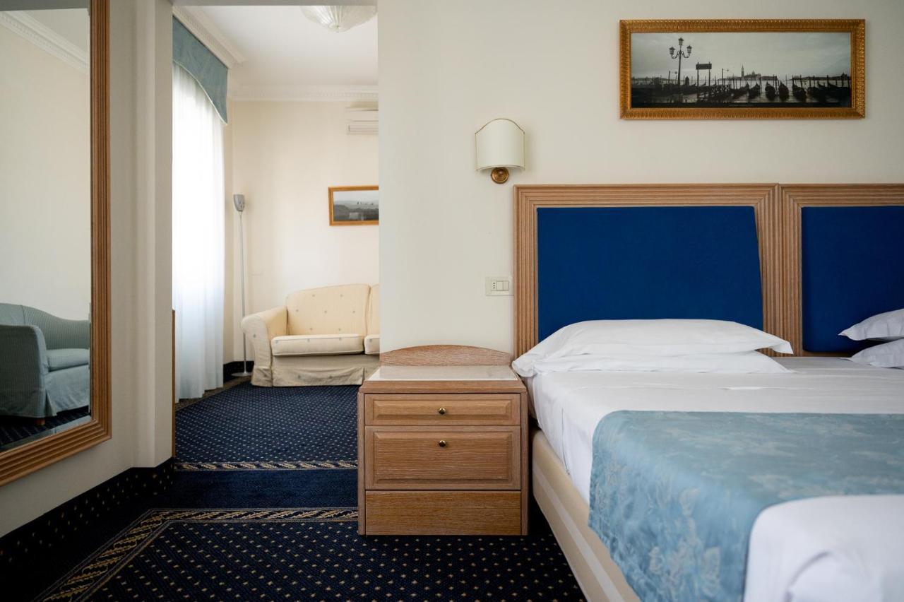 Hotel La Dependance By Casa Bianca Lido di Jesolo Zewnętrze zdjęcie